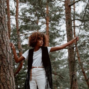 Women's Fringe Vest – 70s Hippie Cowgirl Suede Tassel Outerwear